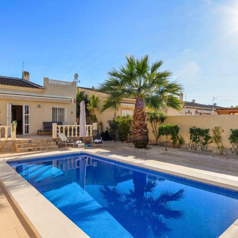 House with private pool - Chalet - 14
