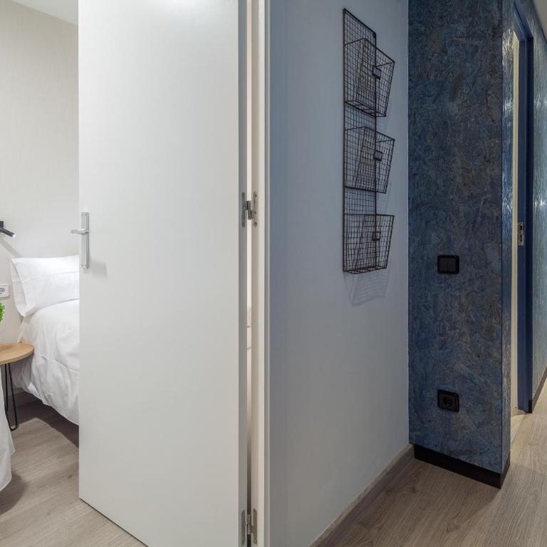 Habitat Apartments Cool Jazz - Two-Bedroom Apartment - 8