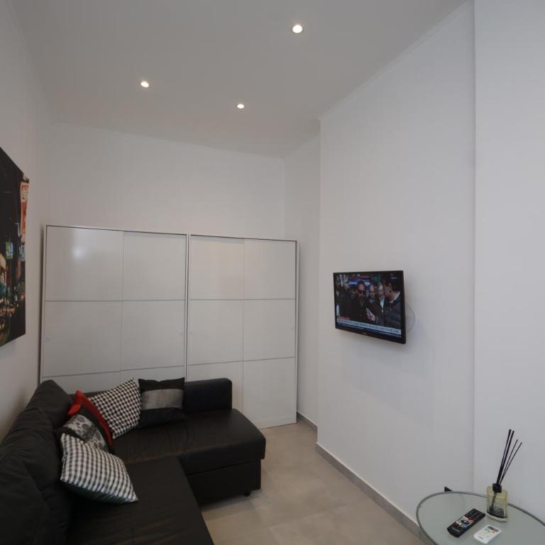 Piazza Della Vittoria Apartment - One-Bedroom Apartment - 2