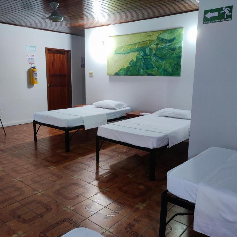 LETICIAS GUEST HOUSE - Cama individual en dormitorio mixto - 4
