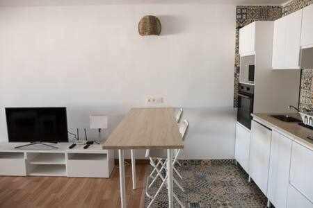 Fantástico apartamento con terraza y vistas al mar - Apartamento - 18