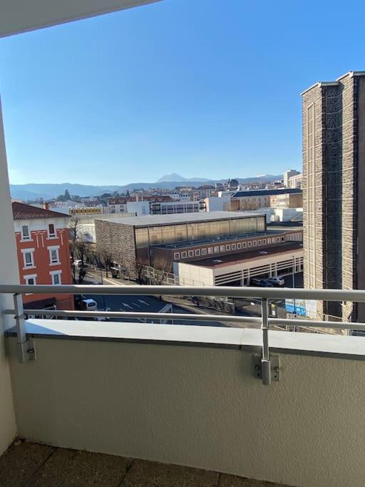 Splendide 70m2 Balcon + Parking - Appartement 2 Chambres - 18