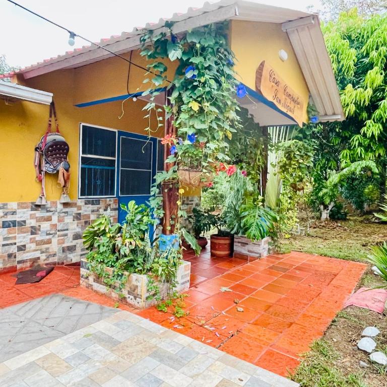 Alojamiento campestre San Miguel - Three-Bedroom House - 42