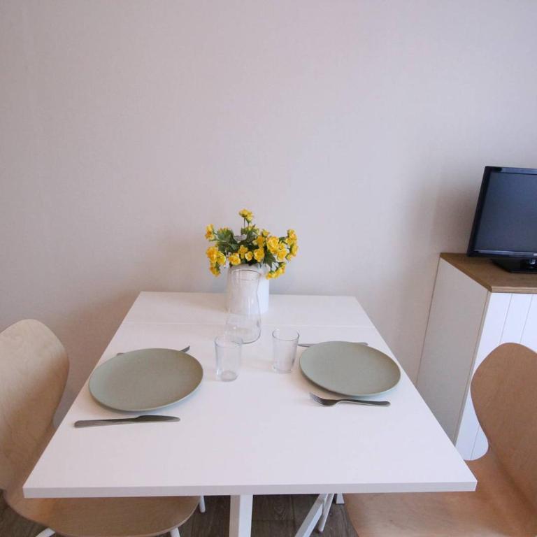 Studio Central 2 Pers, Parking, Proche Thermes & Commerces - FR-1-313-156 - Studio - 6