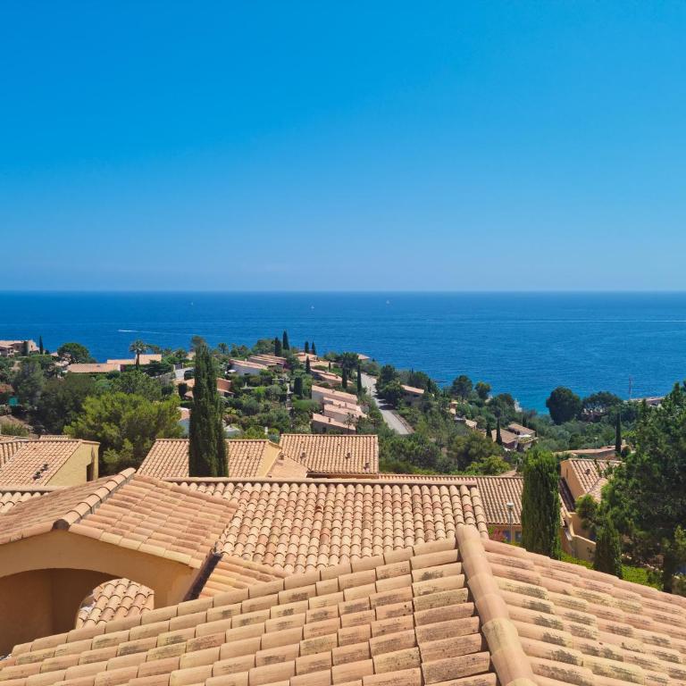 Vue exceptionnelle mer & Estérel - Les Clés de L Estérel - Studio - Vue sur Mer - 1