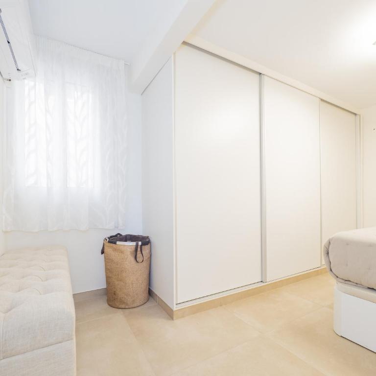 Cubo's Estepona Oceanview Apartment & Free Parking - Apartamento - 24