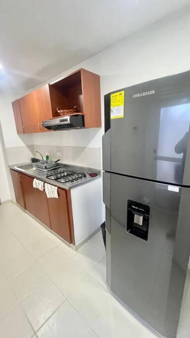 Apto cómodo en conjunto 1 piso parqueadero - Apartamento de 2 dormitorios - 7