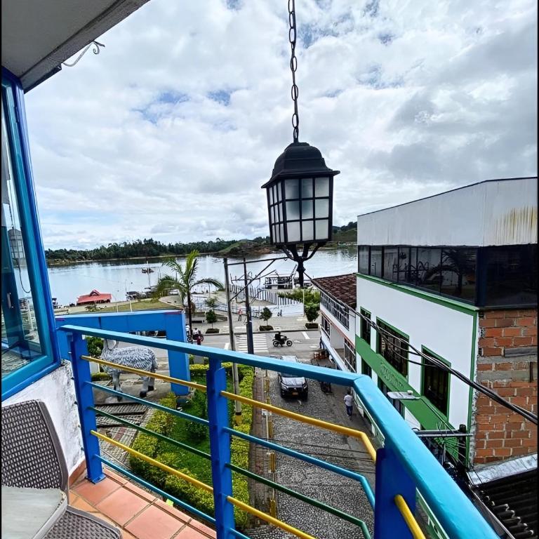 Hotel Guatatur - Suite con vistas al lago - 8