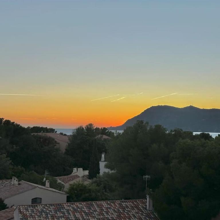 Studio dernier étage vue mer Clim et Wifi - Apartment mit 1 Schlafzimmer - 18