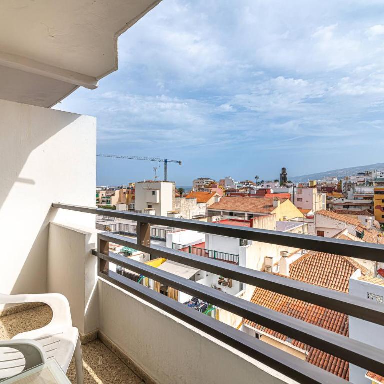 Apartamento en Puerto de la Cruz con vistas a la ciudad by Alterhome - Apartamento de 1 dormitorio - 21
