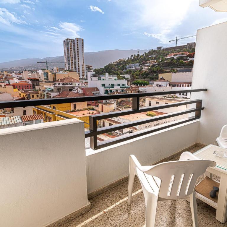 Apartamento en Puerto de la Cruz con vistas a la ciudad by Alterhome - Apartamento de 1 dormitorio - 17