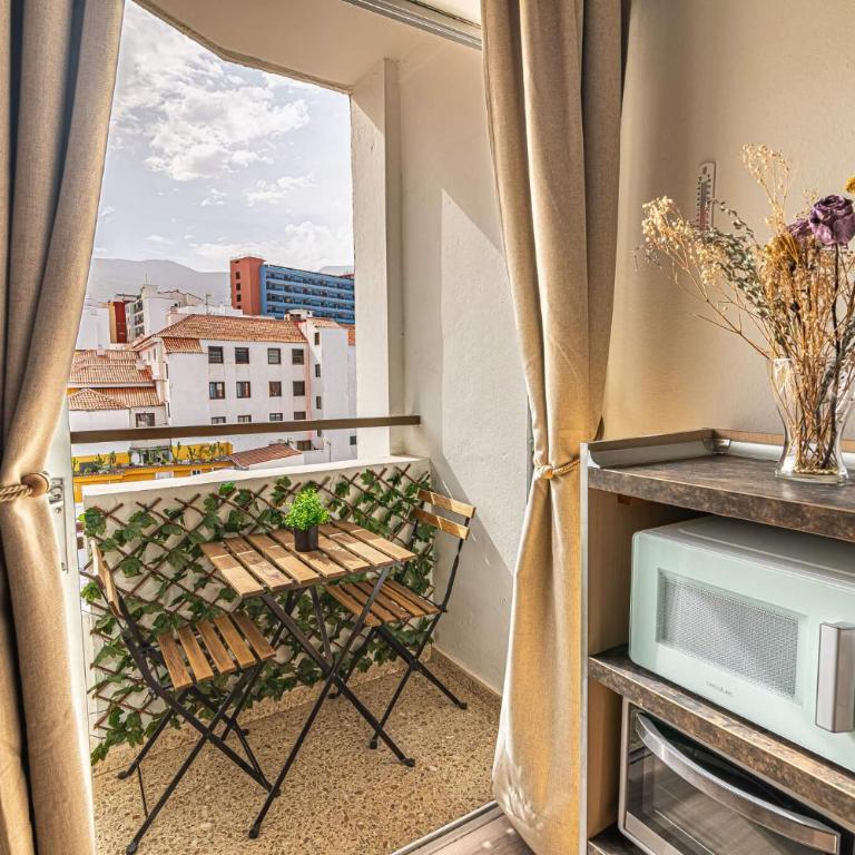 Apartamento en Puerto de la Cruz con vistas a la ciudad by Alterhome - Apartamento de 1 dormitorio - 15