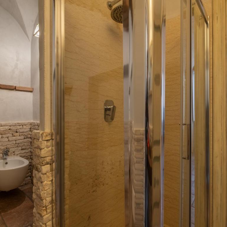 Dimoras Stone Suites - Camera Deluxe - 5