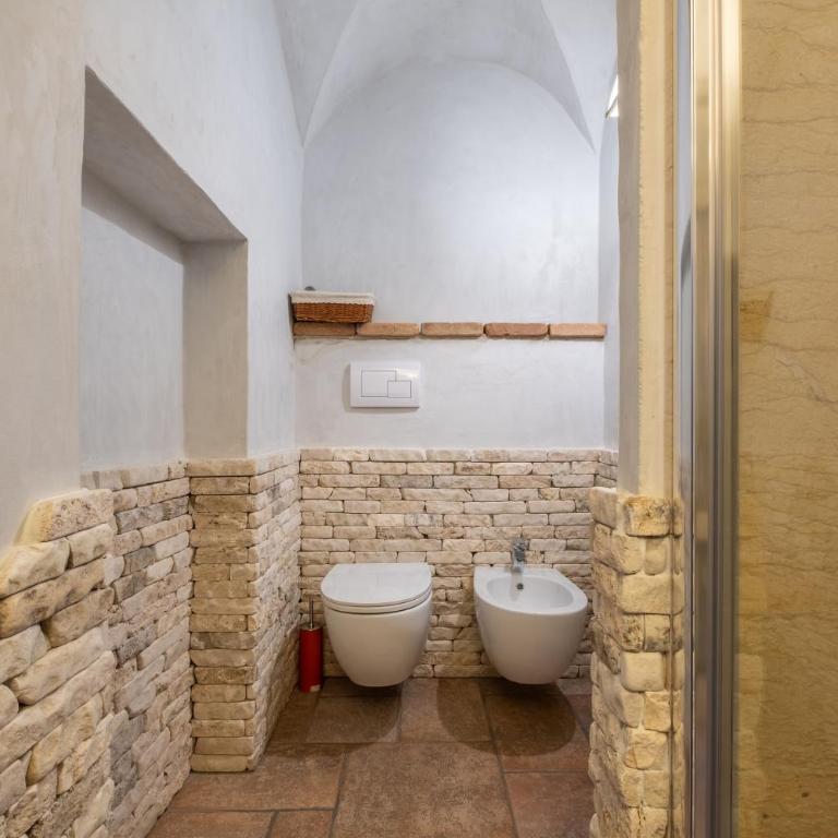 Dimoras Stone Suites - Camera Deluxe - 6