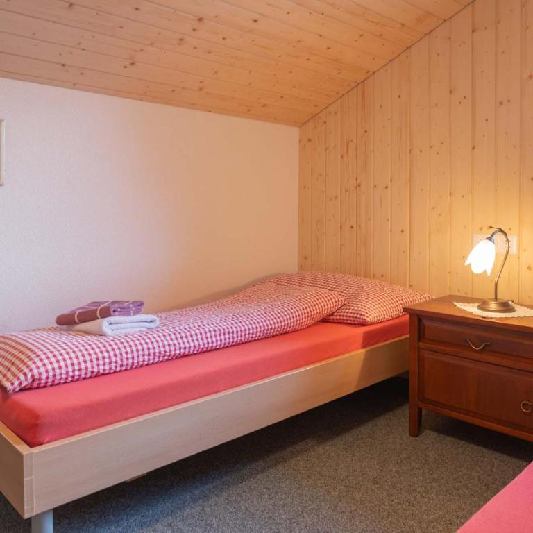 Lehmann's Herberge Hostel - Doppel-/Zweibettzimmer - Dachgeschoss - 16