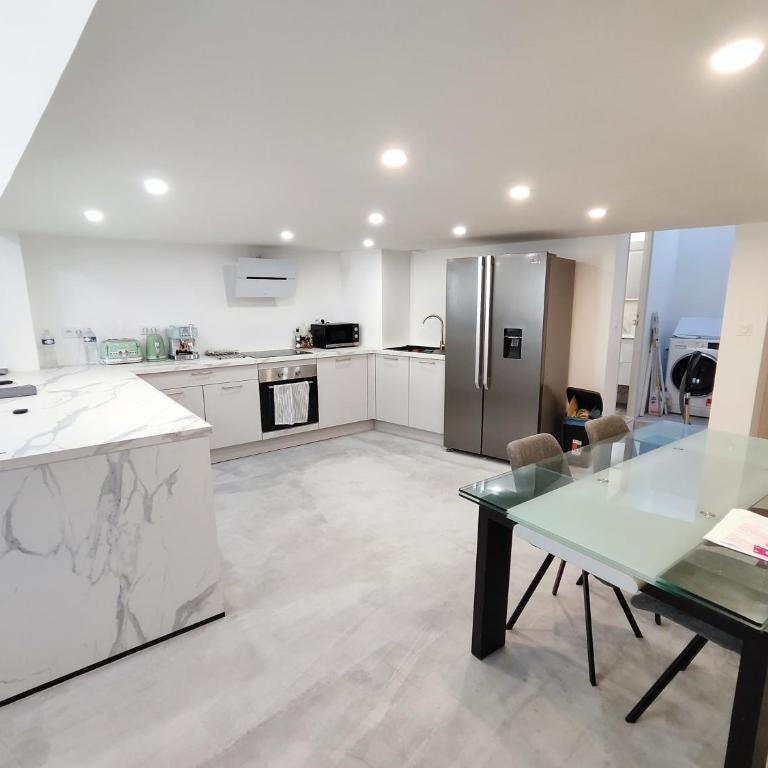 Beautiful apartments & Loft in Beziers center - Loft - 26