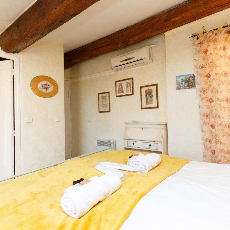 L'Appartement De Sophie YourHostHelper - Appartement 2 Chambres - 13