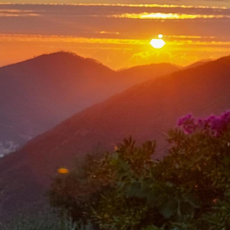 Incanto-Romantic Sea-View Hideaway With-Private Parking&300mq Garden - One-Bedroom Apartment - 13