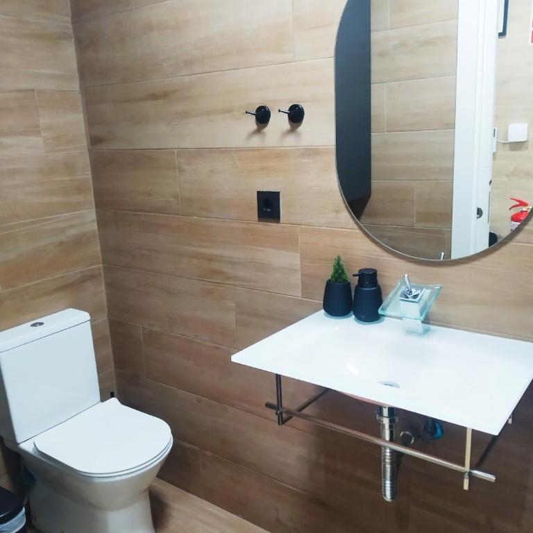 Urban Loft Rosal, domotica y con parking - One-Bedroom Apartment - 12