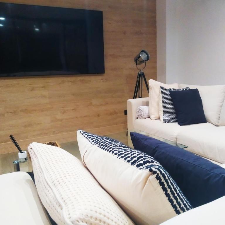 Urban Loft Rosal, domotica y con parking - One-Bedroom Apartment - 11