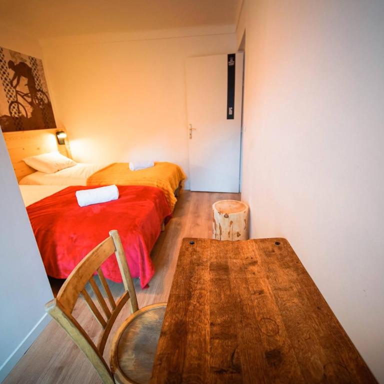 LE PETIT CERF - Chambre Double ou Lits Jumeaux - 2