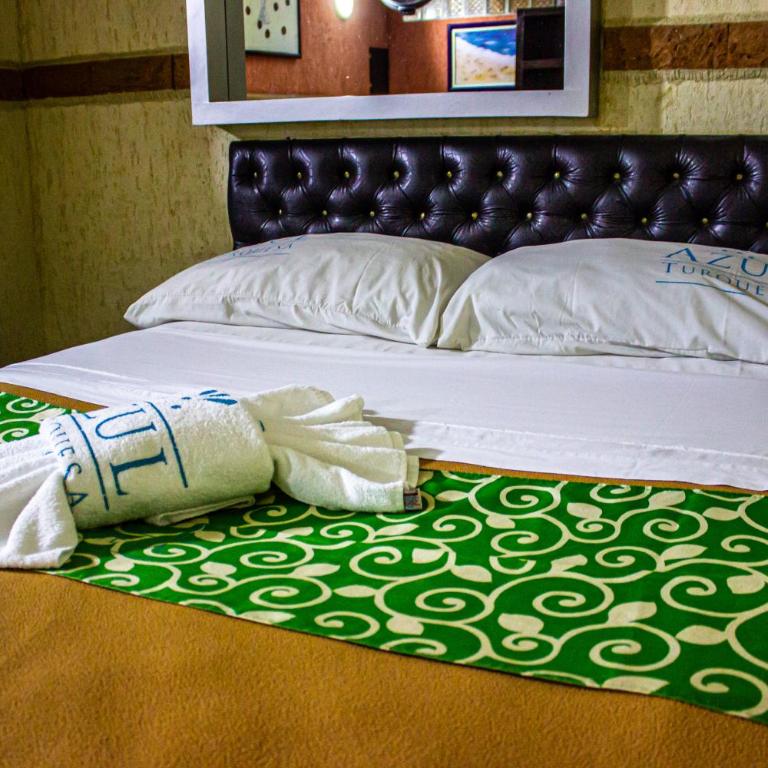 Azul Turquesa - Habitación con cama extragrande. - 2