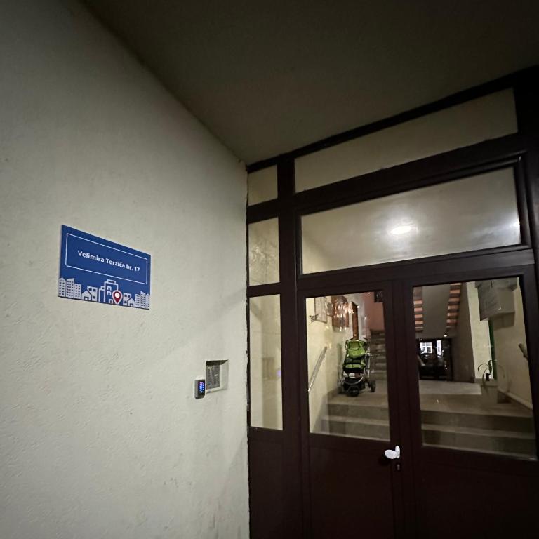 Podgorica Great location - Apartman sa 1 Spavaćom Sobom - 14
