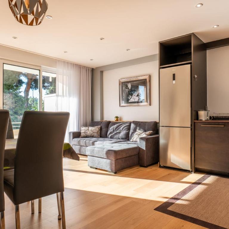 Bright 2bedroom apartment 15min walk to the Palais - Appartement - 6