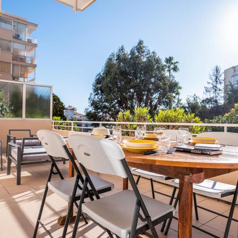 Bright 2bedroom apartment 15min walk to the Palais - Appartement - 2