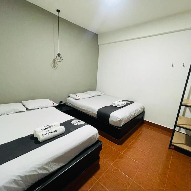 Hotel Panorama Medellín - Habitación con 2 camas grandes - 6
