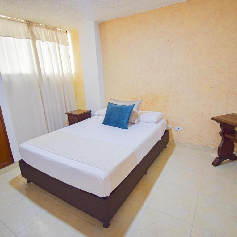 Hotel Toledo Plaza - Habitación Individual - 19