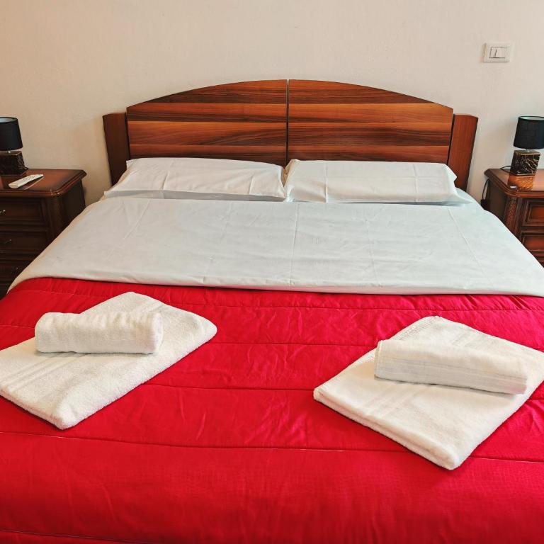 Goldmine Guest House 2 - Camera Matrimoniale con Bagno in Comune - 13