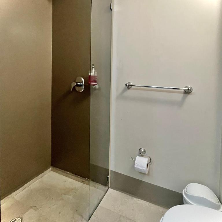 Excelente ubicacion comodidad en Chapinero - Apartamento de 1 dormitorio - 5