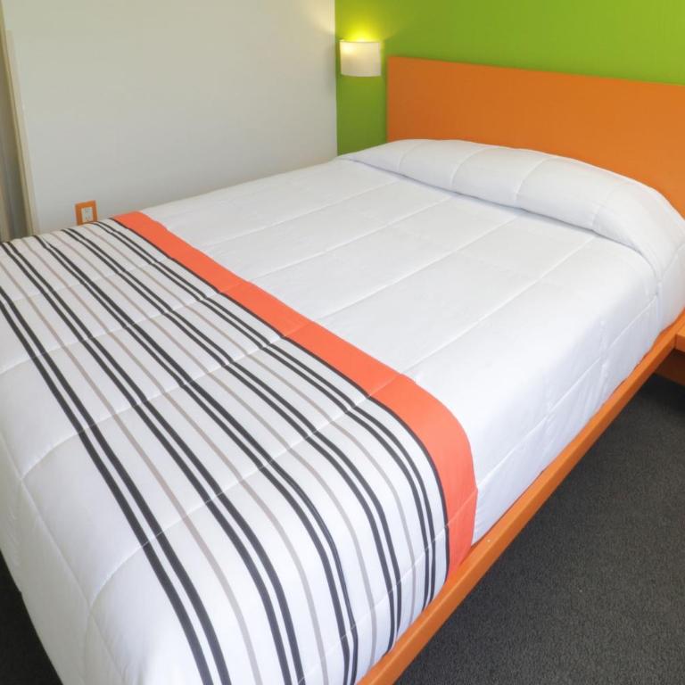 City Express Junior by Marriott Guadalajara Periferico Sur - Habitación con cama grande - 3