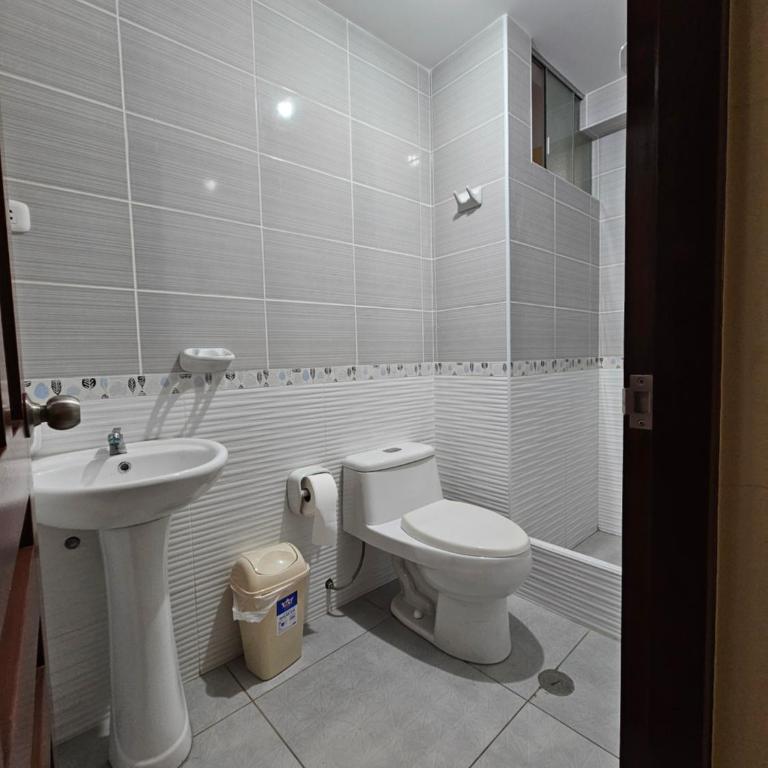 Departamento en Huanchaco Beach - Three-Bedroom Apartment - 19