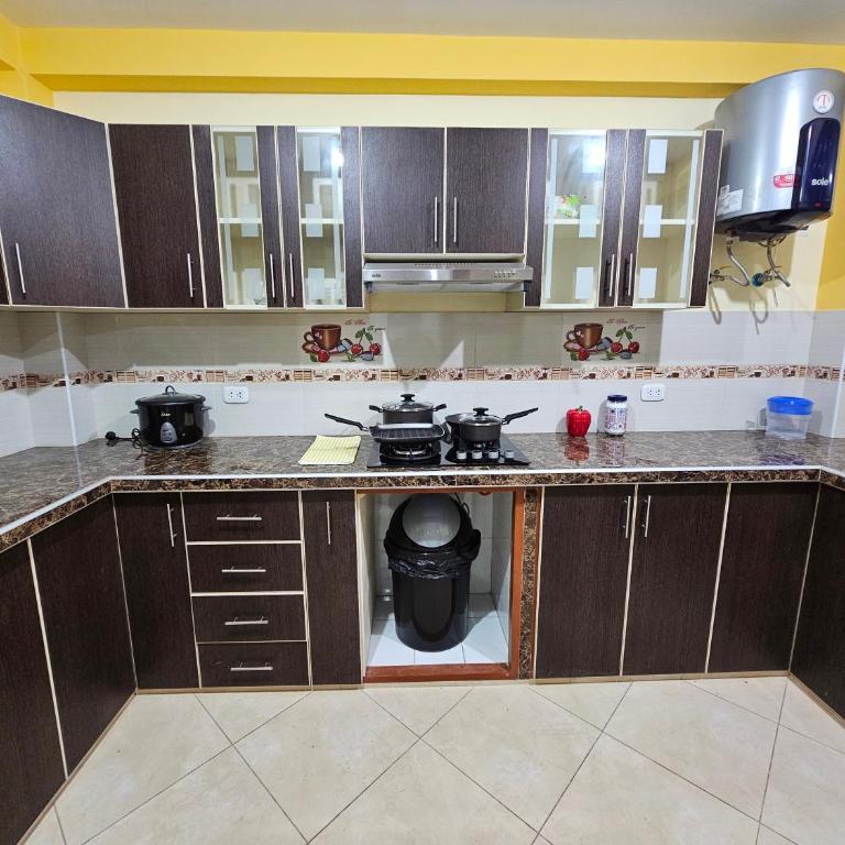 Departamento en Huanchaco Beach - Three-Bedroom Apartment - 10