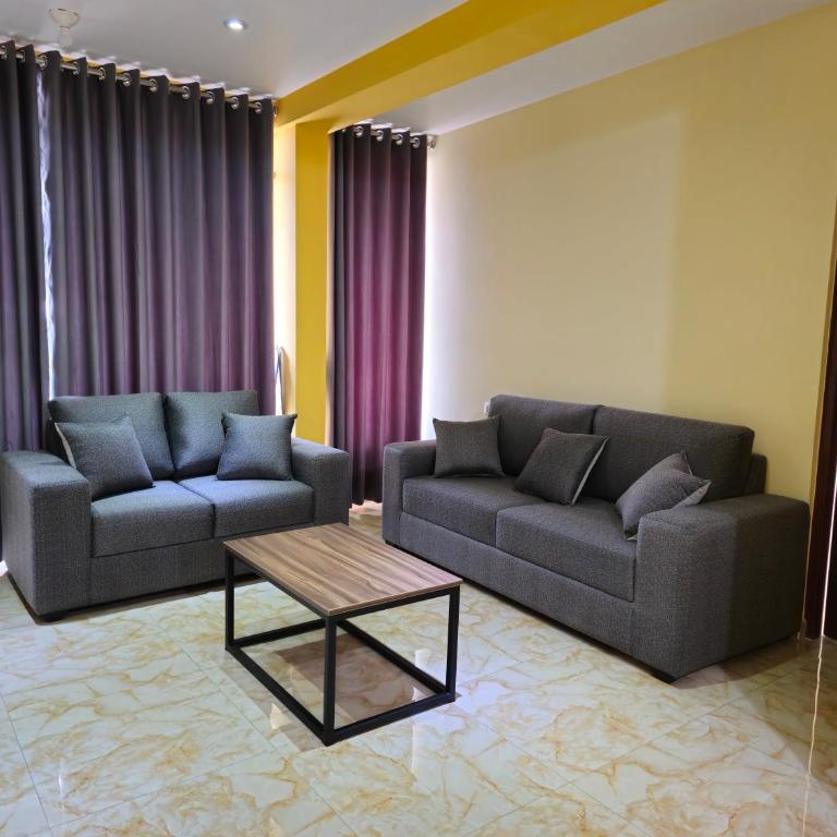 Departamento en Huanchaco Beach - Three-Bedroom Apartment - 4