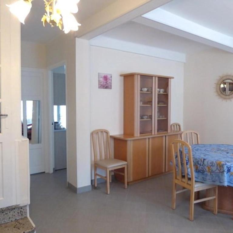 Villa rénovée 4 pièces, proche plage et commerces, jardin et parking, animaux acceptés - Villa 3 Chambres - 5