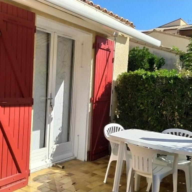 Pavillon Climatisé 2 Pièces + Mezzanine, Terrasse, Parking Privé, à 400m de la Plage - FR-1-776-9 - Villa - 1