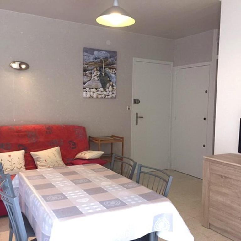 Appartement 2 Pièces 4 Pers, Proche Plage, Animaux Acceptés - FR-1-776-30 - Appartement - 2