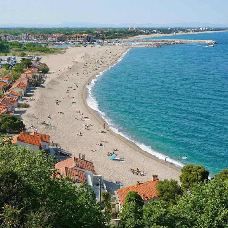 Appartement Confort 4 Pers, Climatisé, Terrasse, Parking, Proche Plage - FR-1-776-12 - Appartement - 10