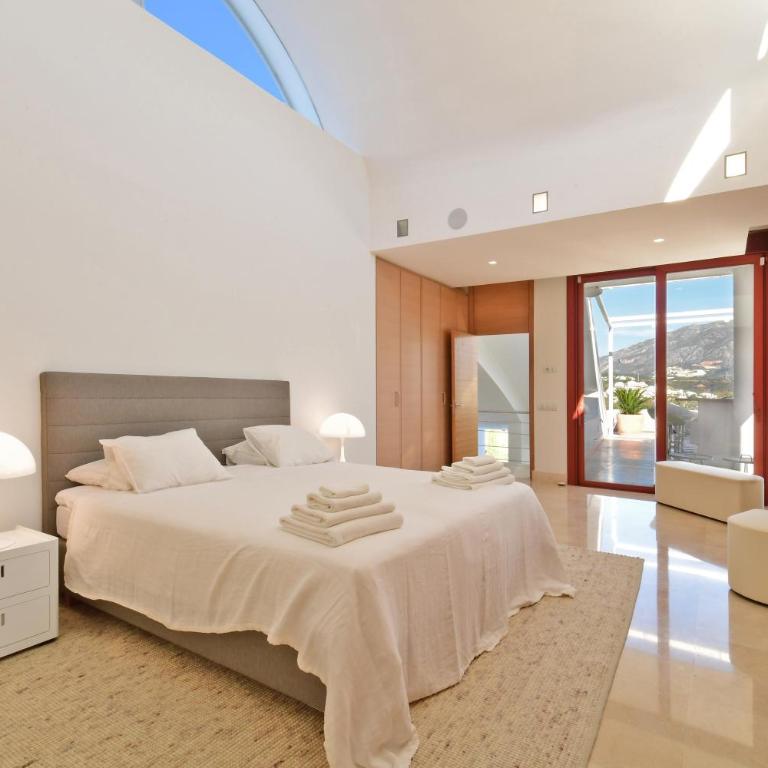 Extraordinary 7 BDRM Villa w Pool, Gym, Cinema - Apartamento - 32