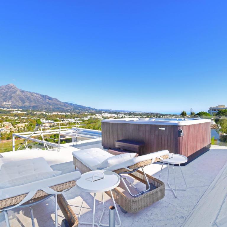 Extraordinary 7 BDRM Villa w Pool, Gym, Cinema - Apartamento - 12