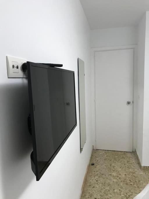 Apartamento Primera Línea Playa-YouTripMalaga - One-Bedroom Apartment - 12