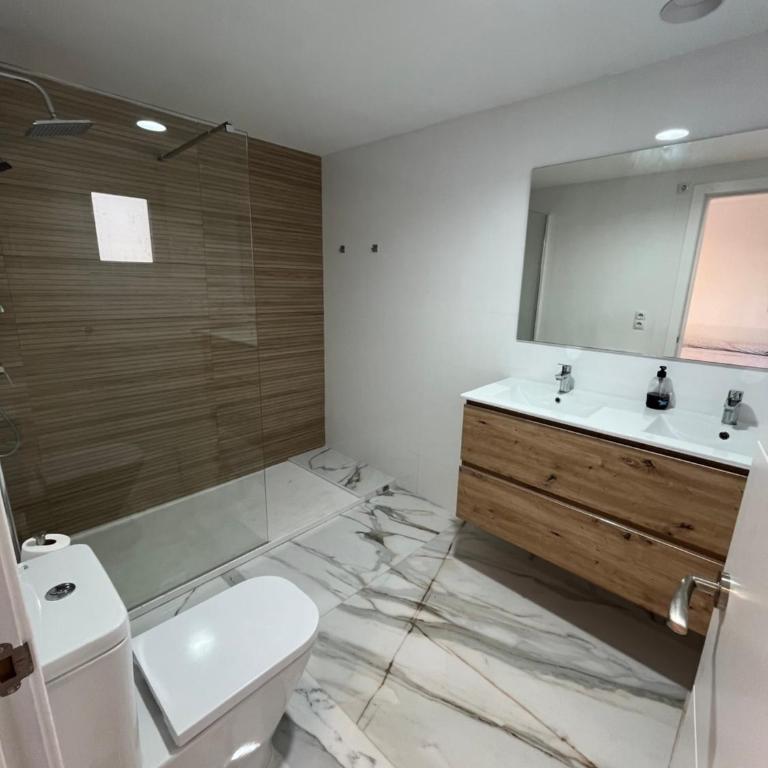 MAGNÍFICO ADOSADO CERCA DEL MAR - Maison 4 Chambres - 16
