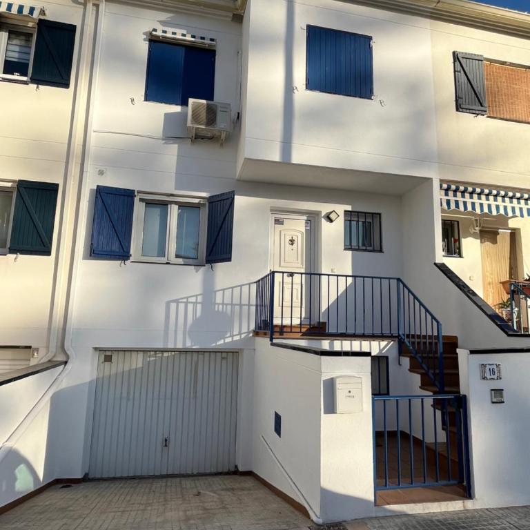 MAGNÍFICO ADOSADO CERCA DEL MAR - Maison 4 Chambres - 20