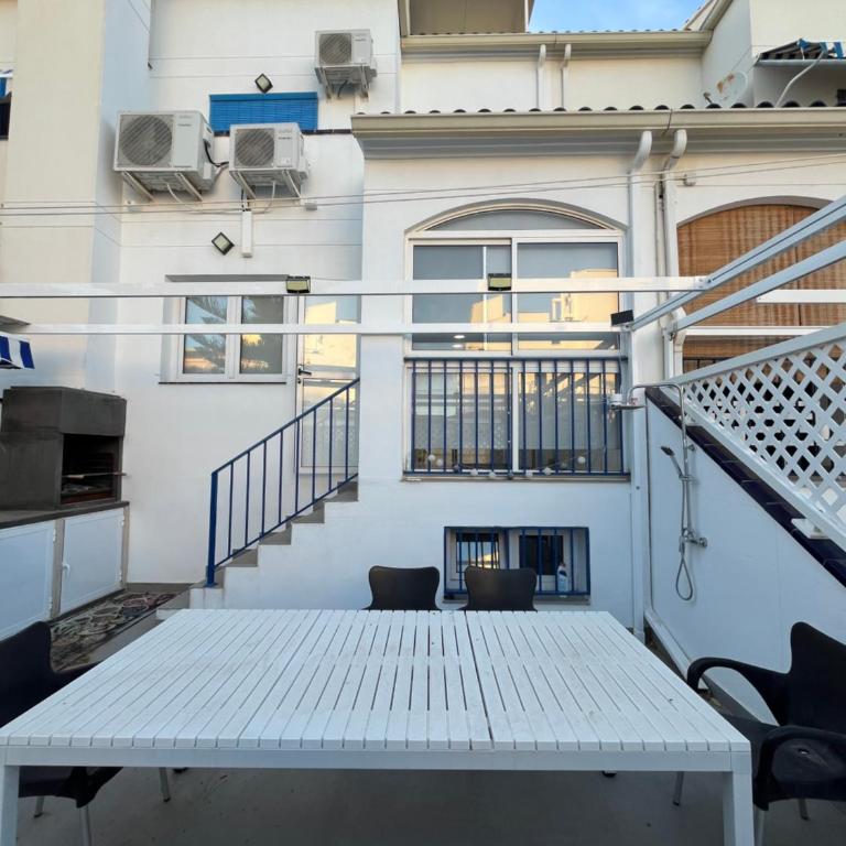 MAGNÍFICO ADOSADO CERCA DEL MAR - Maison 4 Chambres - 24