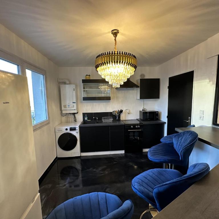 AMMG Tour Plage – Appartement Prestige | Jacuzzi & Balcon - Appartement 1 Chambre Deluxe - 8
