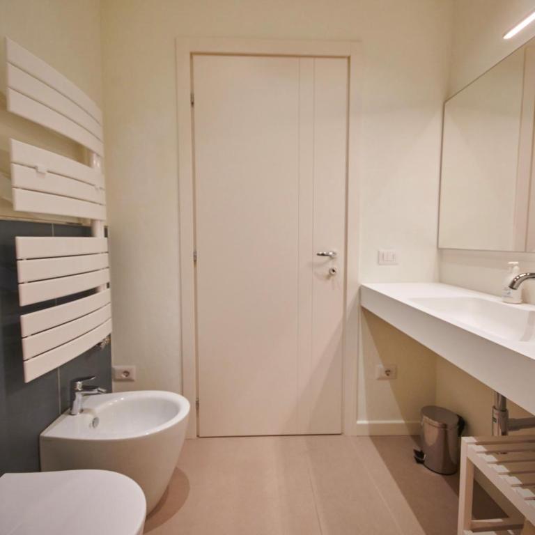 Le Robbiane 44-46 - Appartamento con 2 Camere da Letto - 8