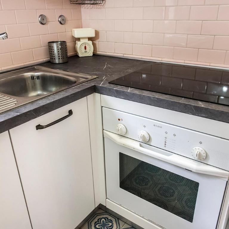 M297 - Marcelli, trilocale con giardino a 100mt dal mare - Appartamento con 2 Camere da Letto - 8